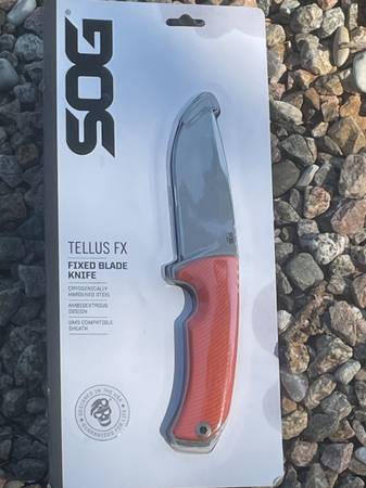 SOG Tellis-FX fixed Blade 1