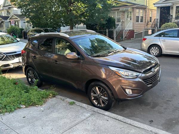 2014 Hyundai Tuscon Sel Awd - $7,200 (Corona)63654707964675122