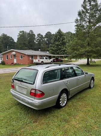 Mercedes E320 2001 - $3,450 (Wake Forest)63470072753409124