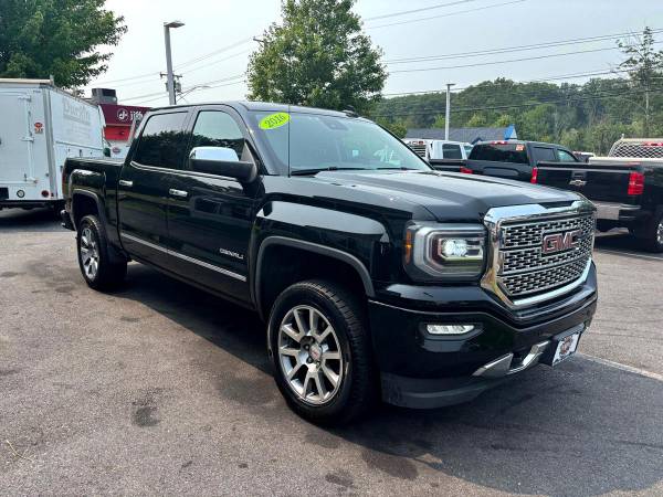 2016 GMC Sierra 1500 WOW 4x4 CABINA CREW CARGADA DENALI 5.3L V8 POCAS MILLAS!! **FINANCIACIÓN - $31.994 (+ MASTRIANOS DIESELLAND)63470621849857123