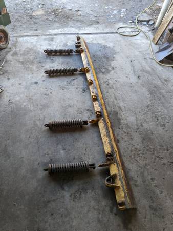 Fisher plow trip edge with springs 1