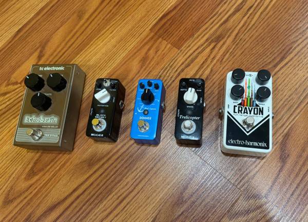 TC Electronic echo brain, mooer black secret, trelicopter 1