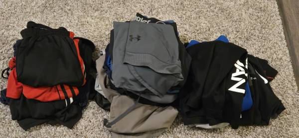 Lot of Men's Shorts - Med, Large, XL 1