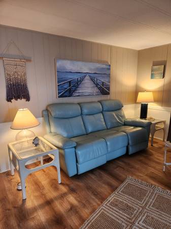 $69,995 / 2br - 1152ft2 - Ready. To. Sell. 2/2 renovated  MOBILE HOME close to beaches. (St petersburg)63991226109187120