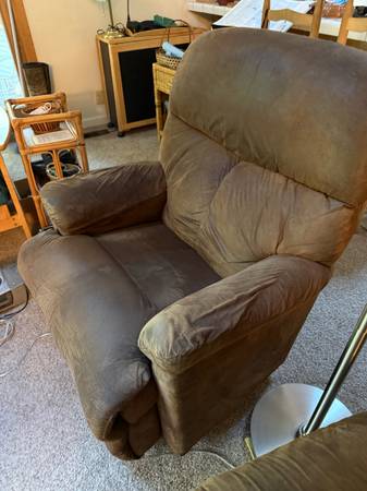 Yard sale photo