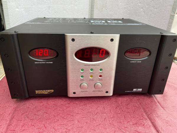 Monster Power Automatic Voltage Stabilizer 1