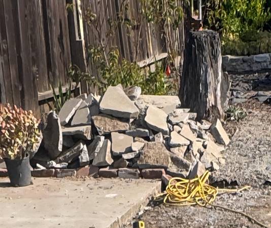 Free concrete pieces 1