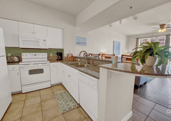 $1,150 / 2br - 907ft2 - Seaview @ SOP invites Snowbirds and others for great Fall/Winter 25/26 (Panama City Beach)64193142860929121