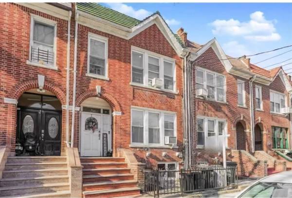 $2,800 / 3br - 3 Habitaciones 1 Baño Parrott Pl 1er Piso Brooklyn NY 11228 (Brooklyn NY)63816602742657120
