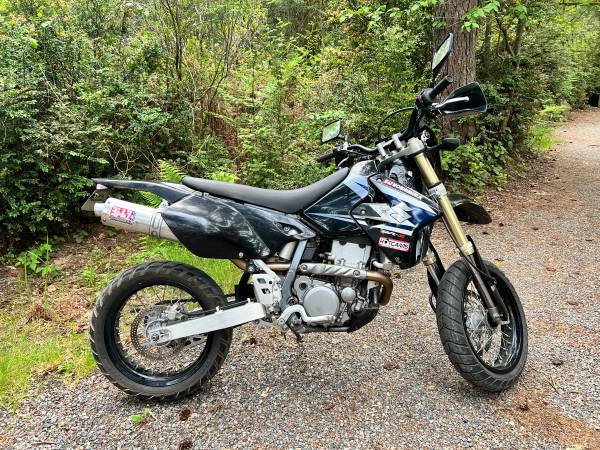 DR-Z 400 SM Suzuki Motorcycle