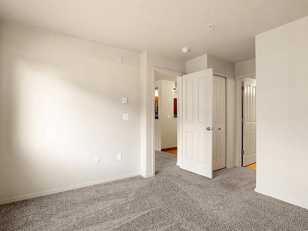 $2,415 / 3br - 1156ft2 - ¡Ofertas especiales de verano! ¡Primer mes gratis para ti! ¡Haz un recorrido hoy! (Happy Valley)63831398183811124