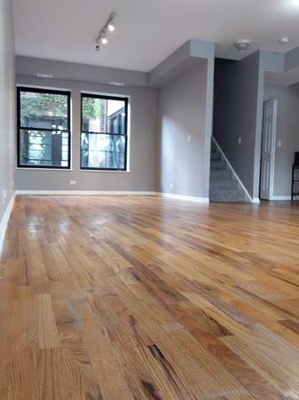 $2,175 / 3br - 1545ft2 - Spacious Duplex $2,175 a month 3 BR and 2.5Baths (Hyde Park)64041643310082123