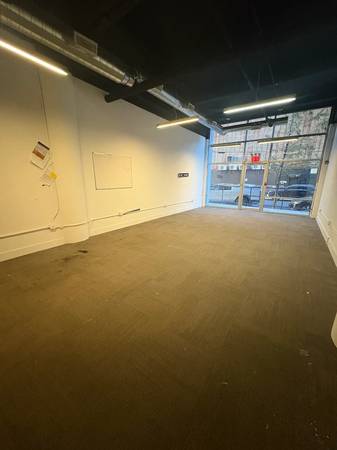 For RENT! Retail on Noble St 1