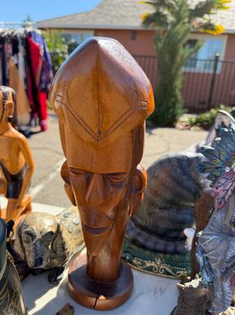 Yard sale photo