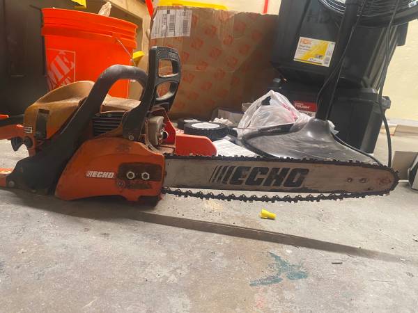 Echo chainsaw 1