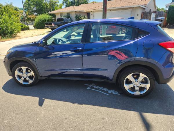 2017 Honda HR-V modelo Lx 89k millas venta 8900usd. - $8,90063616894212097123