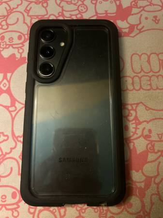 Unlocked Samsung Galaxy S24+ 1