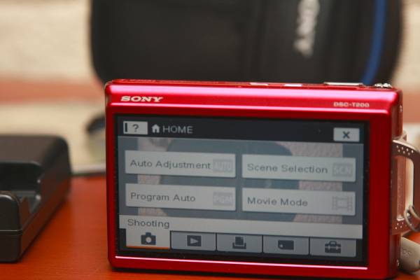 Sony Cyber-Shot DSC-T200 Bundle - photo/video - by owner