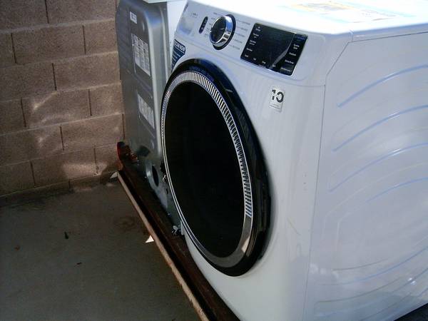 GE front loading smart washer & drier-Washer needs work-drier works ok 1