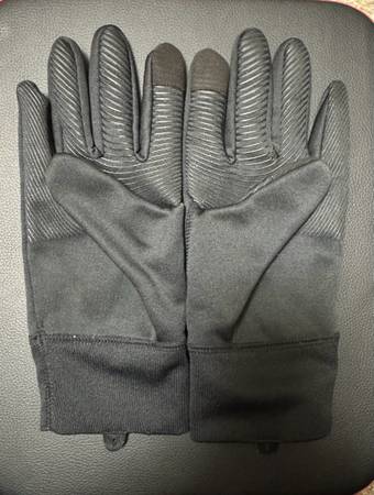 Nike Winter Gloves 1