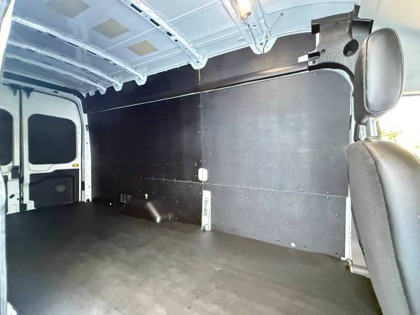 2025 Ford Transit 250 3dr - Photo 12
