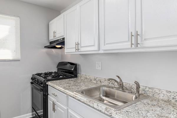 $1,570 / 2hab - 850 pies² - Comunidad cerrada, acceso seguro, 2/hab (3215 Swann Pl, Suitland-Silver Hill, MD)63882462592129124