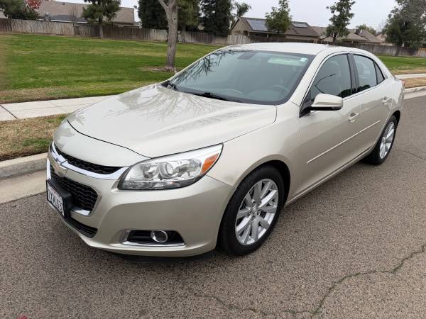 2015 CHEVY MALIBU LT  clean title 1