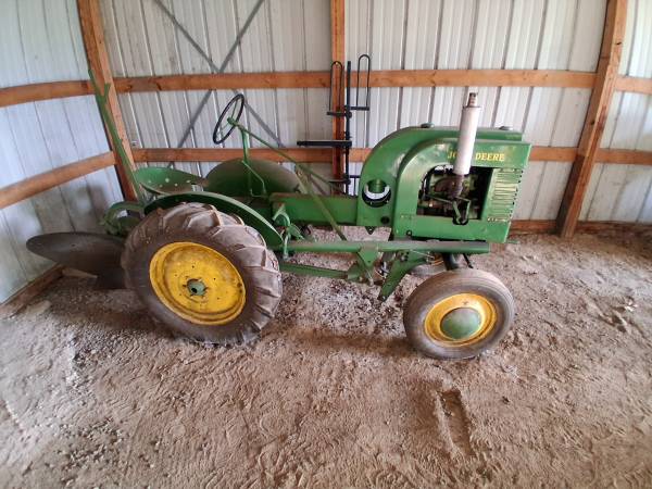 1939 John Deere Model L with single bottom plow 1