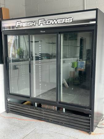 TRUE FLOWER REFRIGERATOR 1