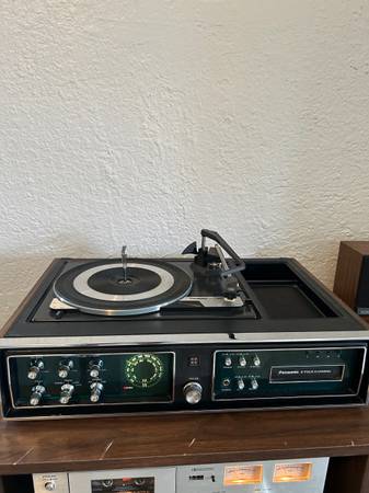 1970s panasonic all in one turntable 1