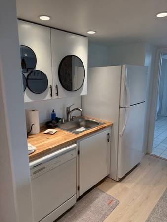 $1,495 / 1br - 1000ft2 - Lakeside Chelan 1BR/1BA – Lake Views, 5-min Walk to Lakeside Park! (Chelan)63808971205251123