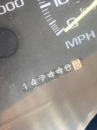 Chevy Truck - 1997 K2500 Diesel - $8,500 (Leesburg)63616290252801124