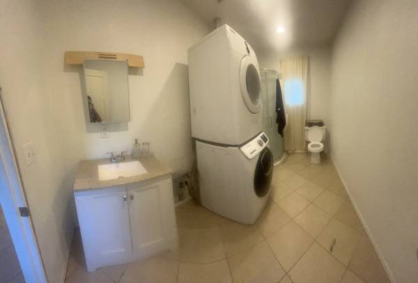 $900 Studio for rent (Pasco)63850969426561122