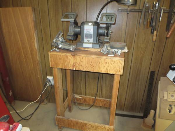 Craftsman Grinder 1