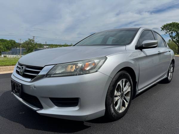 2014 HONDA ACCORD LX SEDAN 2 DUEÑOS 6 VELOCIDADES MANUAL 250,000 millas - $3,900 (Severn)63616290108675122