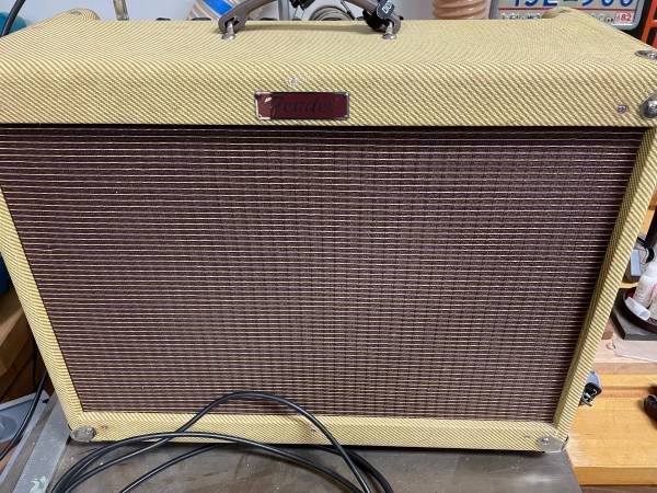 Fender Blues Deluxe amp 1