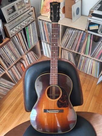Acoustic punk or whatever happens (Wallingford)