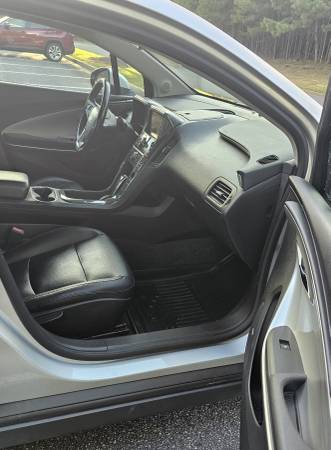 2013 Chevrolet Volt – 107k millas – Excelente estado – Título limpio - $7,900 (Suwanee)63620223808769124