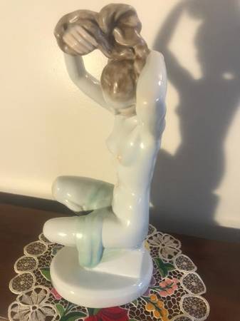 Herend Figurines # 5706 1