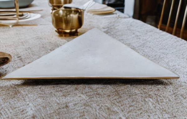 Vintage Thick Polished Triangle Aluminum Alloy Tray/Platter 18.25"W×0.8"H 1