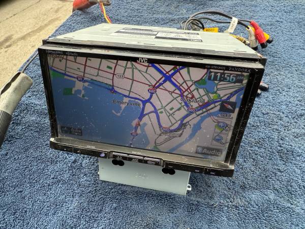 JVC Double din Navigation deck 1