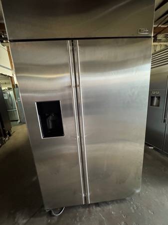 48” GE MONOGRAM SIDE BY SIDE BUILT IN 1