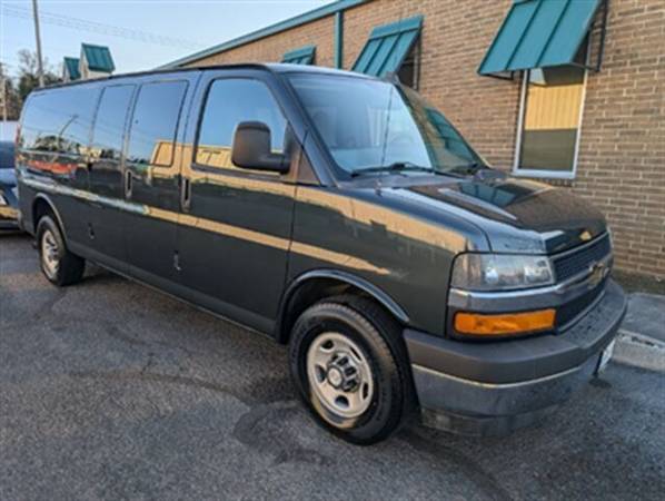 2017 Chevrolet Express LT 3500  12 Passenger - $27,99063470412639107126