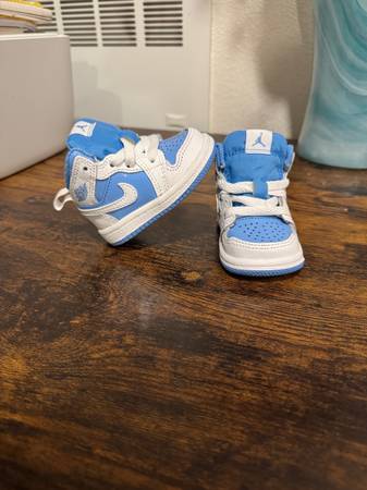 Baby Shoes 1