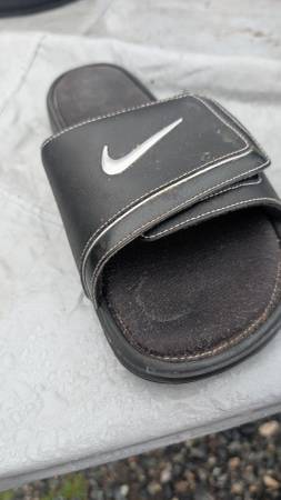 Nike Slides 12 1