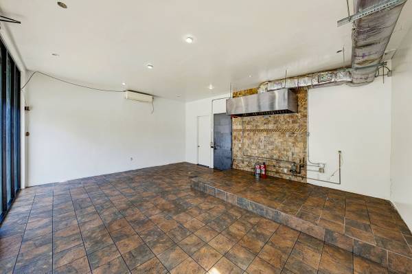 $4,000 / 600ft2 - RESTAURANTE EN ESQUINA EN ALQUILER - 565 EVERGREEN AVENUE (Brooklyn, NY)63862608716417122