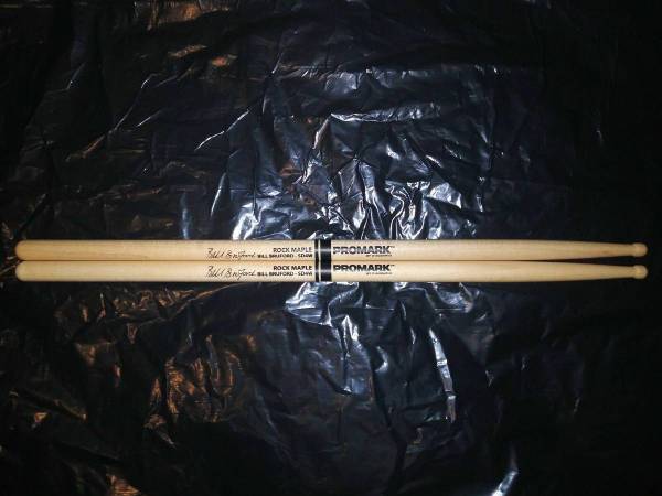 1 Yes Band Drummer BillBruford Drumstick Drum Stick 1