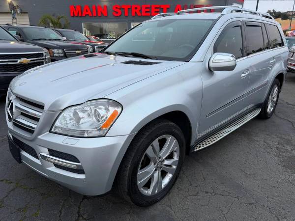 2010 Mercedes-Benz GL-Class GL 450 Sport Utility 4D 1