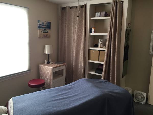 $385 ROOMS FOR RENT IN OFFICE COOPERATIVE - FREE UTILITIES (GROTON (ROUTE 1))64194825483266123