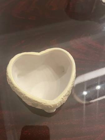 Jewelry box ceramic or porcelain - $1063471261172993123